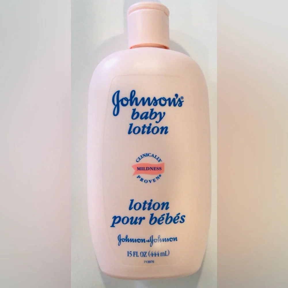 Vintage Johnsons Baby Lotion Original Formula 15 oz/444ml Pink Sealed 2000